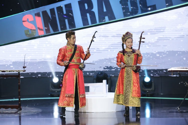 Nguyen Khang choi dan ngan do, gianh quan quan Sinh ra de toa sang-Hinh-3